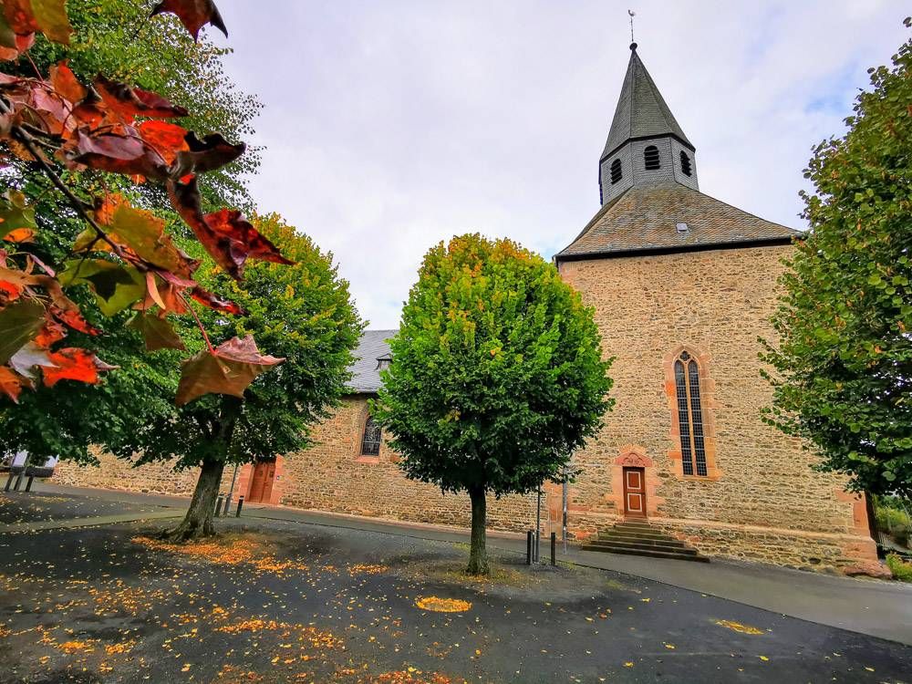 Bild: Martinskirche Dautphe